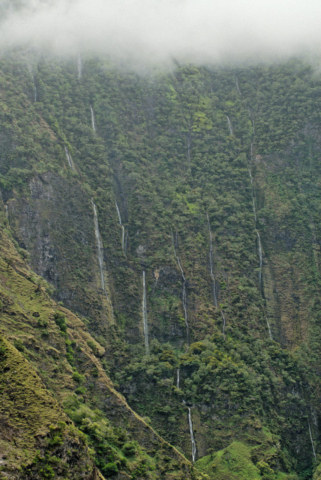 Manawainui Valley