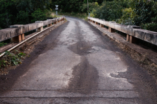 Manawainui Bridge