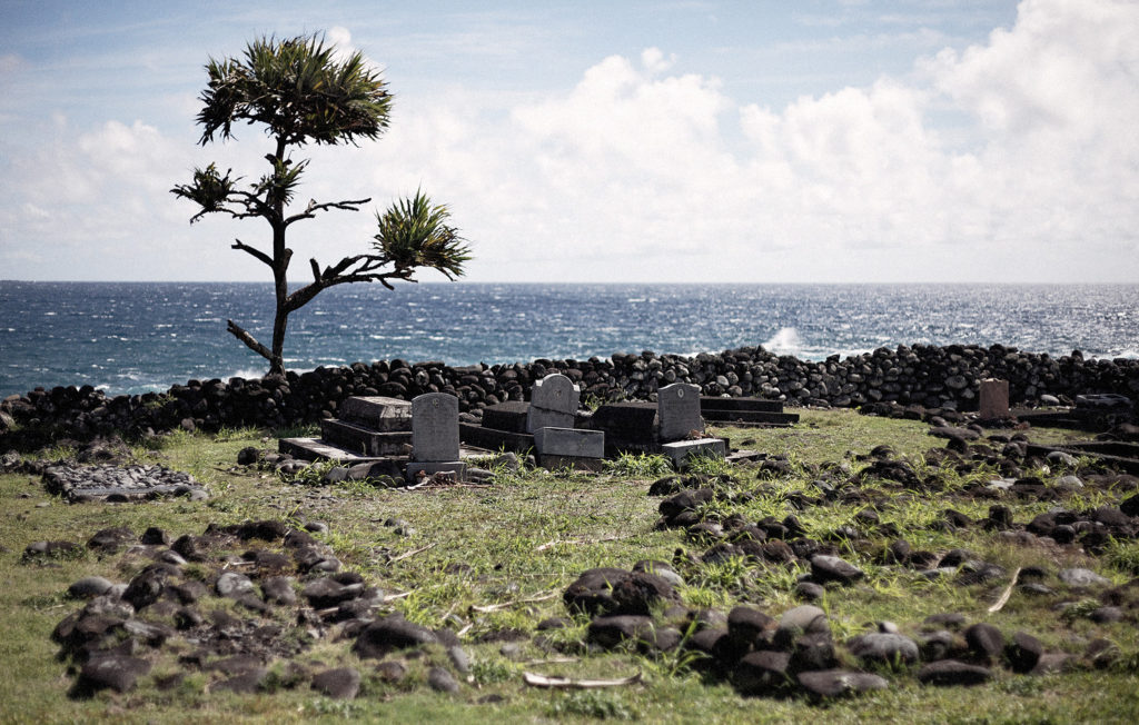 Graveyard, Huialoha Church, Mokulau